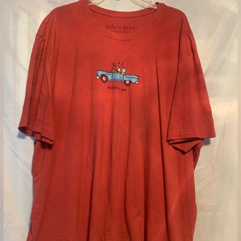 Men’s Life Is Good shirt Traffic Jam EUC
